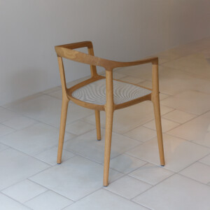 宮崎椅子製作所:DC10